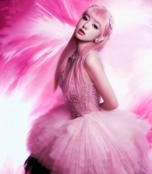 24岁程潇杂志大片,cg建模脸美到无可挑剔,堪比ai妥妥女团c位!