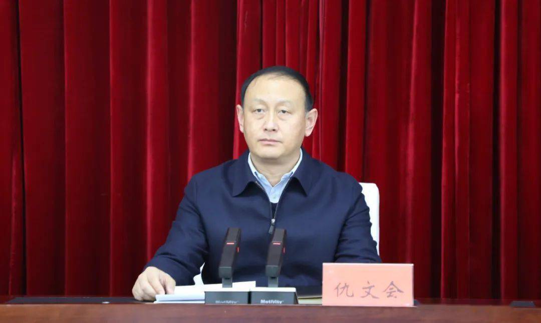 我县召开学习贯彻党的二十大精神县委宣讲团动员会