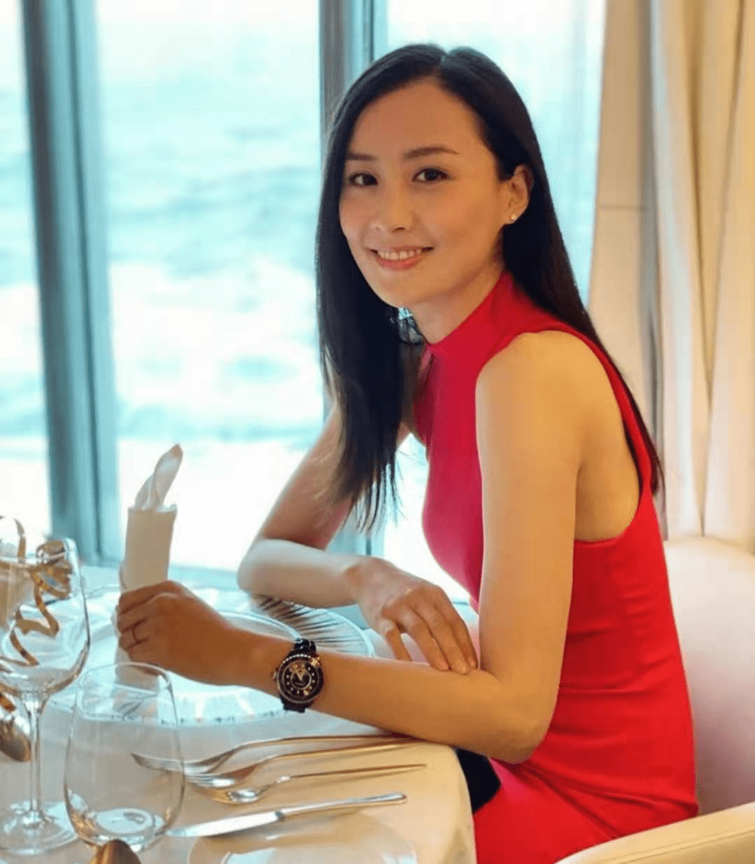 前tvb花旦陈法拉晒3年前旧照,网友称:想你回来拍剧_观众们_方面_剧集