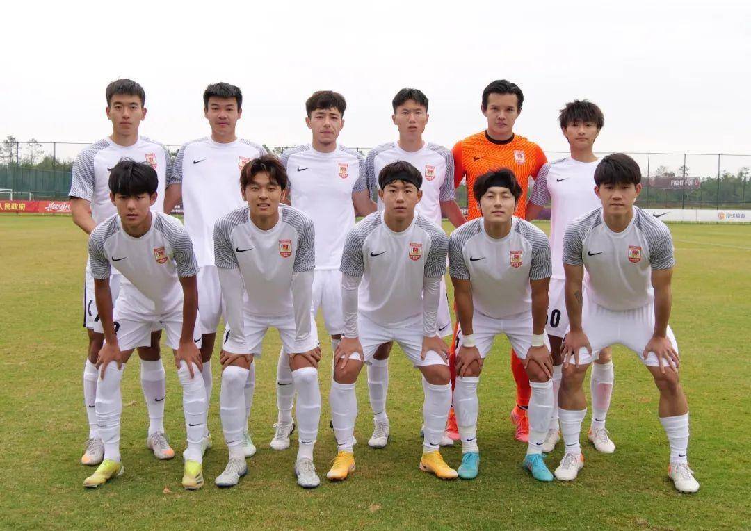 黄义晋,杨二孩,赵涵宇,白雪松, 杨镜帆,赵小龙,唐道正,田德澳, 杨书凯