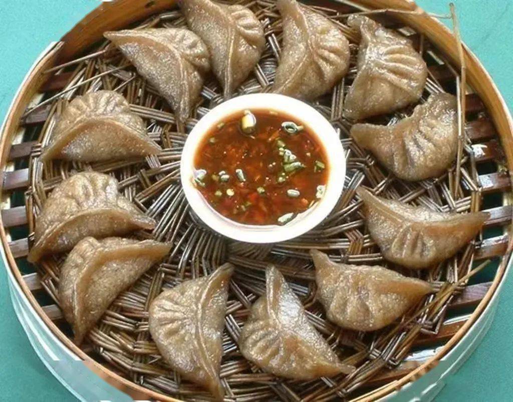 信丰美食|外婆的萝卜饺,藏在回忆里的爱_母亲_圆脸_饺子皮