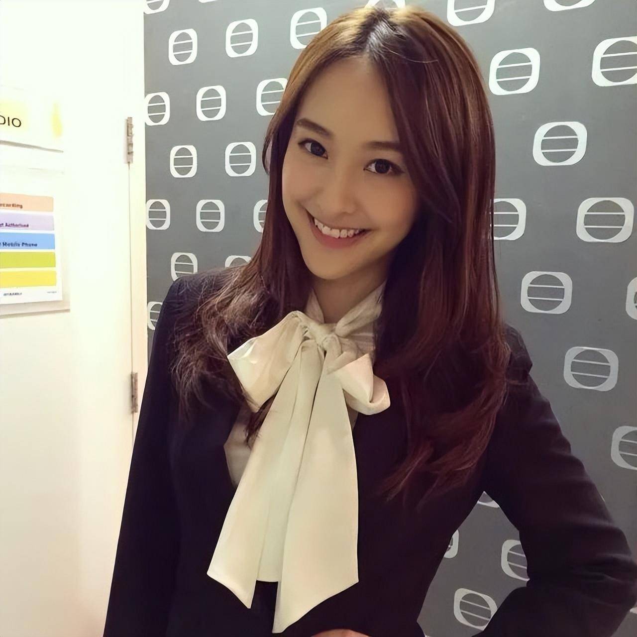 是什么让tvb顶着观众网友的说声,仍要力捧陈滢呢?