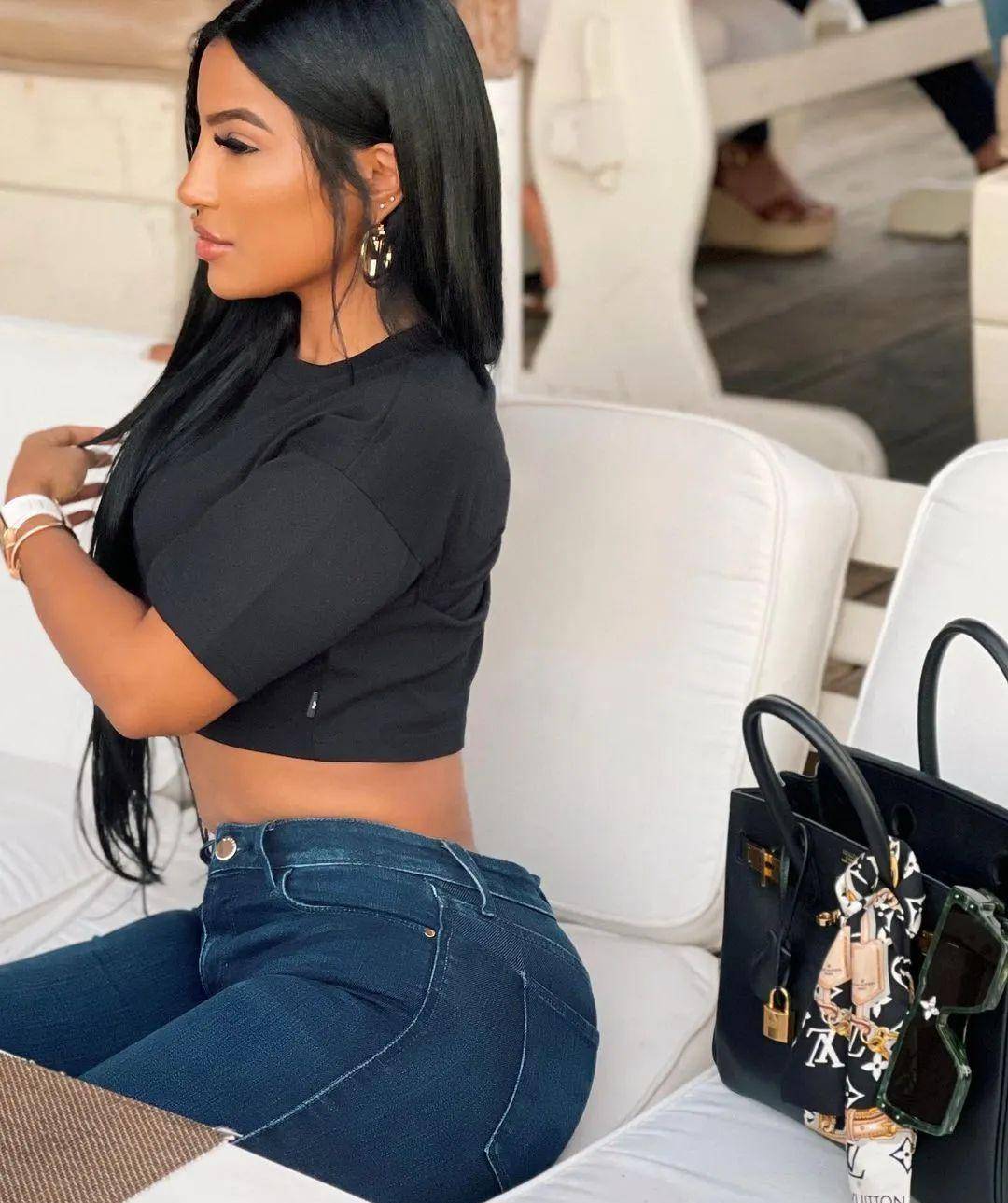 「篮球前线」-库兹马前女友高调放话:nba球员防不住我_交往_公众_靓照