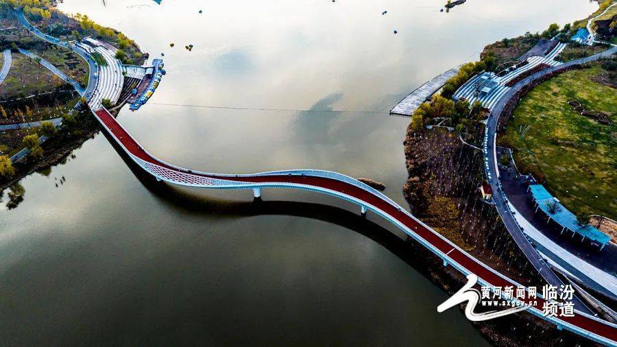 【大美山西】五光十色涝洰河生态公园鸟瞰_临汾市_娱乐_休闲