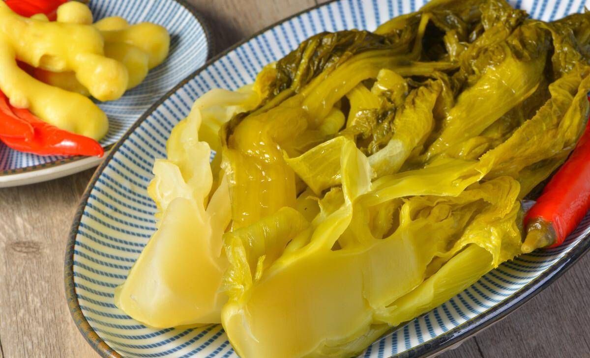 你腌的酸菜怎么光烂?