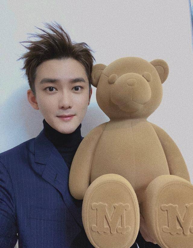 熊梓淇自曝因节目获喜剧角色,适合自己的舞台,笑起来才好看_观众_表演