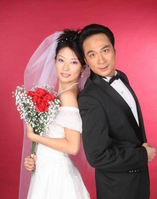 吴镇宇有多宠老婆?结婚后没让老婆做过家务