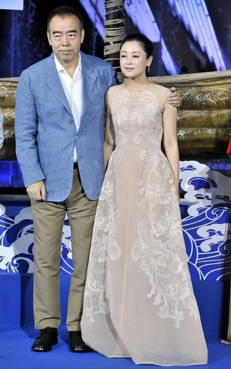 29年后再看洪晃陈凯歌,才发现三观不合的婚姻,有多拧巴_父亲_母亲