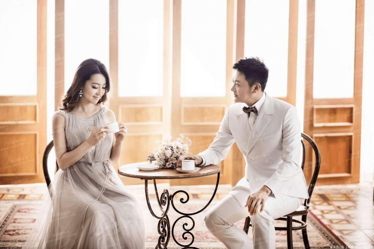 哈琳娜用假身份骗婚印小天,被揭穿后带着孩子卷钱逃跑,现状如何