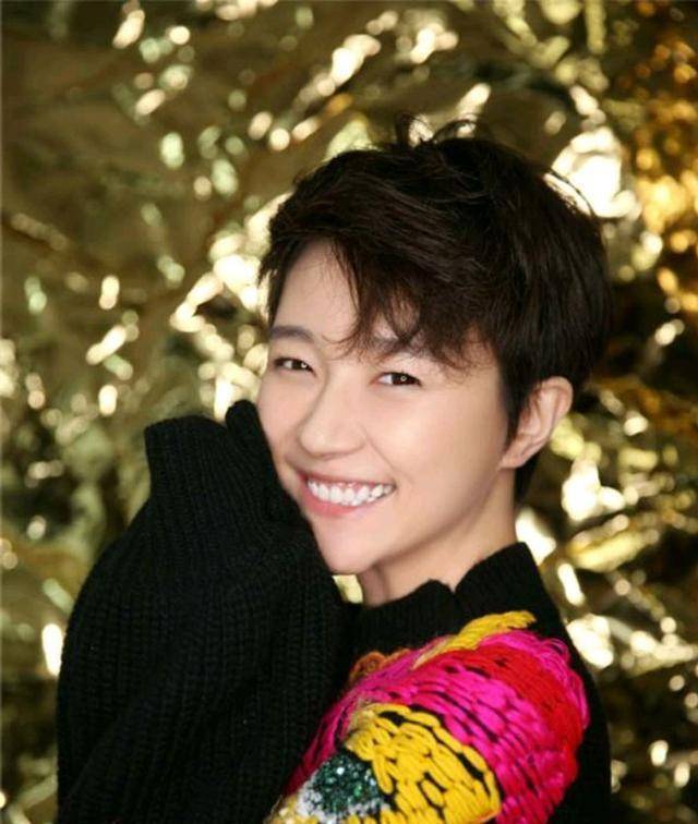 焦俊艳:沥秋狂浪里,我愿做逆的风骨_焦焦_思考_小秋