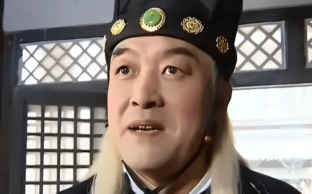 《天下第一》的曹正淳,《人民的公义》里的季昌明,都演得深入人心.