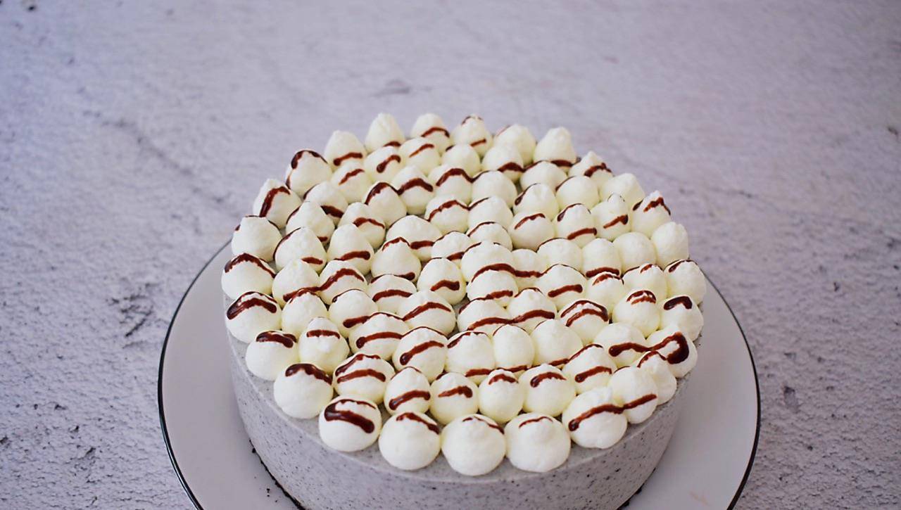 香甜可口的黑芝麻慕斯蛋糕,制作简单,美味可口_牛奶_黄油_什么