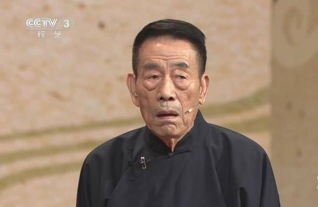 88岁相声大师杨少华紧急治疗，目前一切稳定！杨少华：只是小感冒