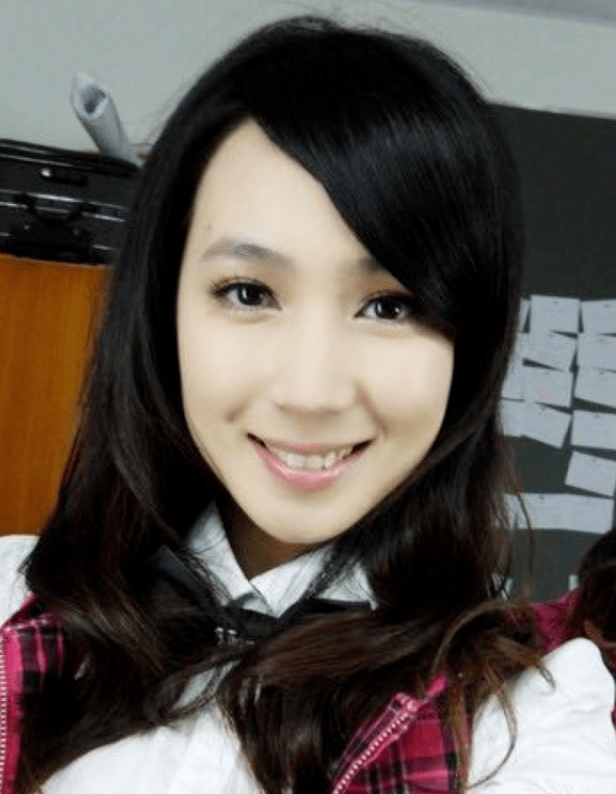 丫头宣布结婚,鬼鬼吴映洁发展最好,黑涩会美眉发展差距大_组合_因为