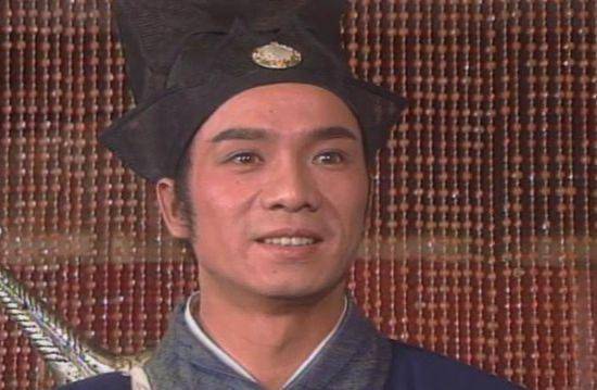 卖烧饼为生病痛缠身,63岁张振寰悔不当初_生活_鲍正芳_合作