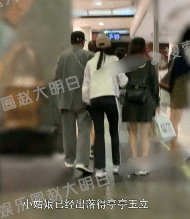 38歲文章獨自現身醫院,狀態憔悴健康引人擔憂 9 c6277b2d032240678740d6bda503571a