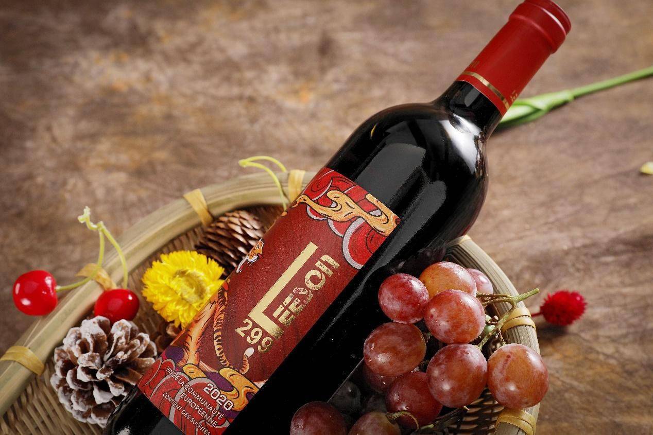 选云仓酒庄的品牌雷盛红酒299用来过节送礼_销售_消费者_传统