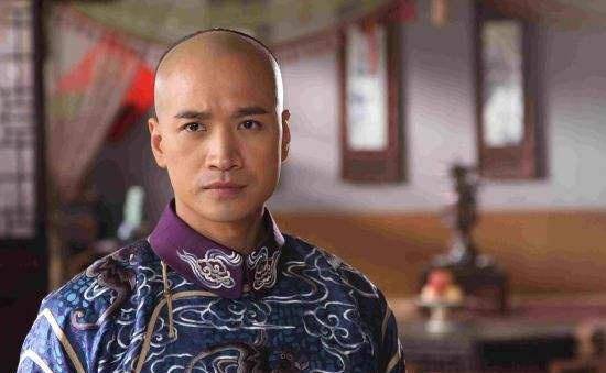 不知道大家对何晟铭还有没有影响,说实话,当年于正的《宫锁心玉》真的