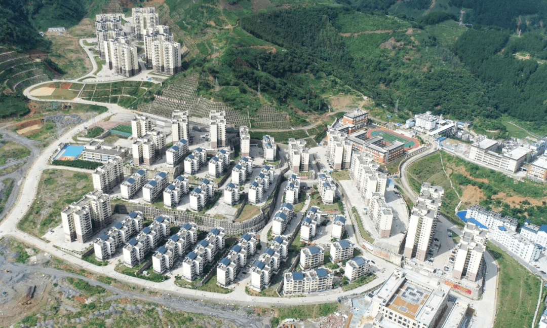交流中心隆林县城老城区的城市建设主要以盘活土地进行城市更新为主