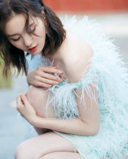 刘诗诗生日晒照感谢,个人动态之少当真是"久违了"_祝福_宝宝_照片