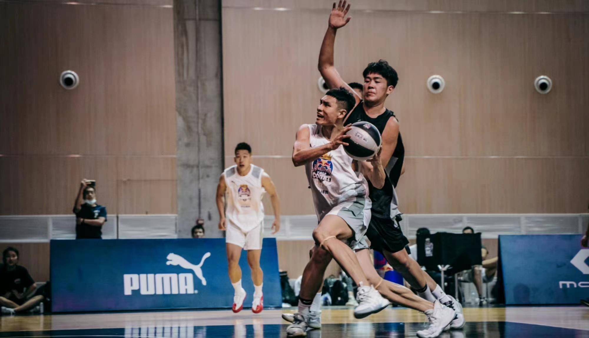 "恶鼠"梓祎正在净化网红街球圈,新任"网红质检员"_张梓祎_训练_篮球