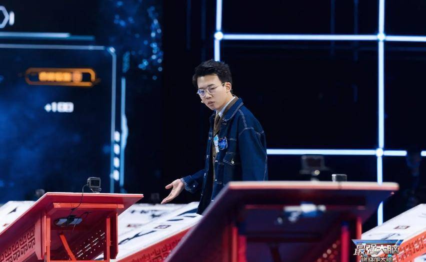 关睿怡后程乏力,尹佳奇一战成名,木桶效应才是最强大脑破圈关键