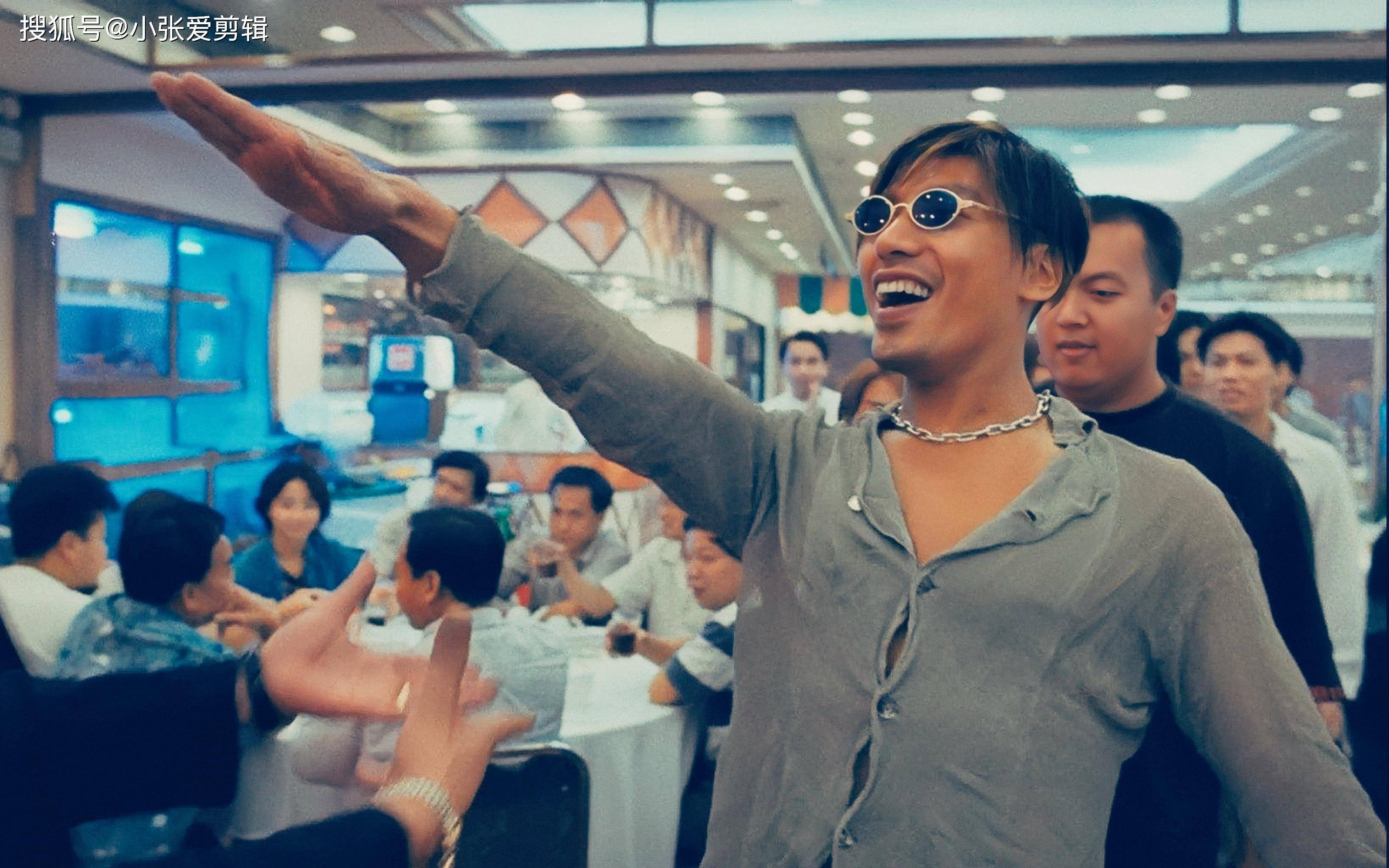 出来后直接成为社团龙头老大,退休仍具影响力_绰号_香港_马仔