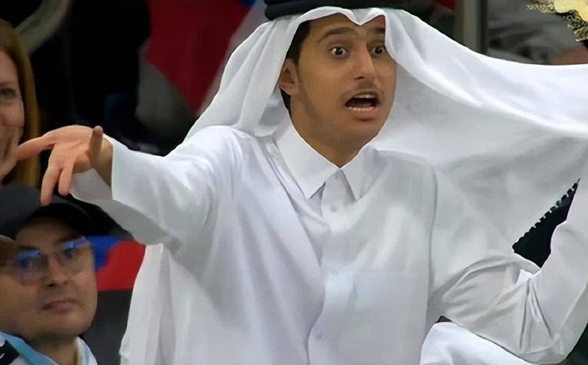 卡塔尔王子换下白袍更惊艳!