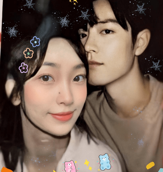 "不怕情敌多,就怕情敌会p图",蔡徐坤还好,看到肖战粉丝:喝了多少?