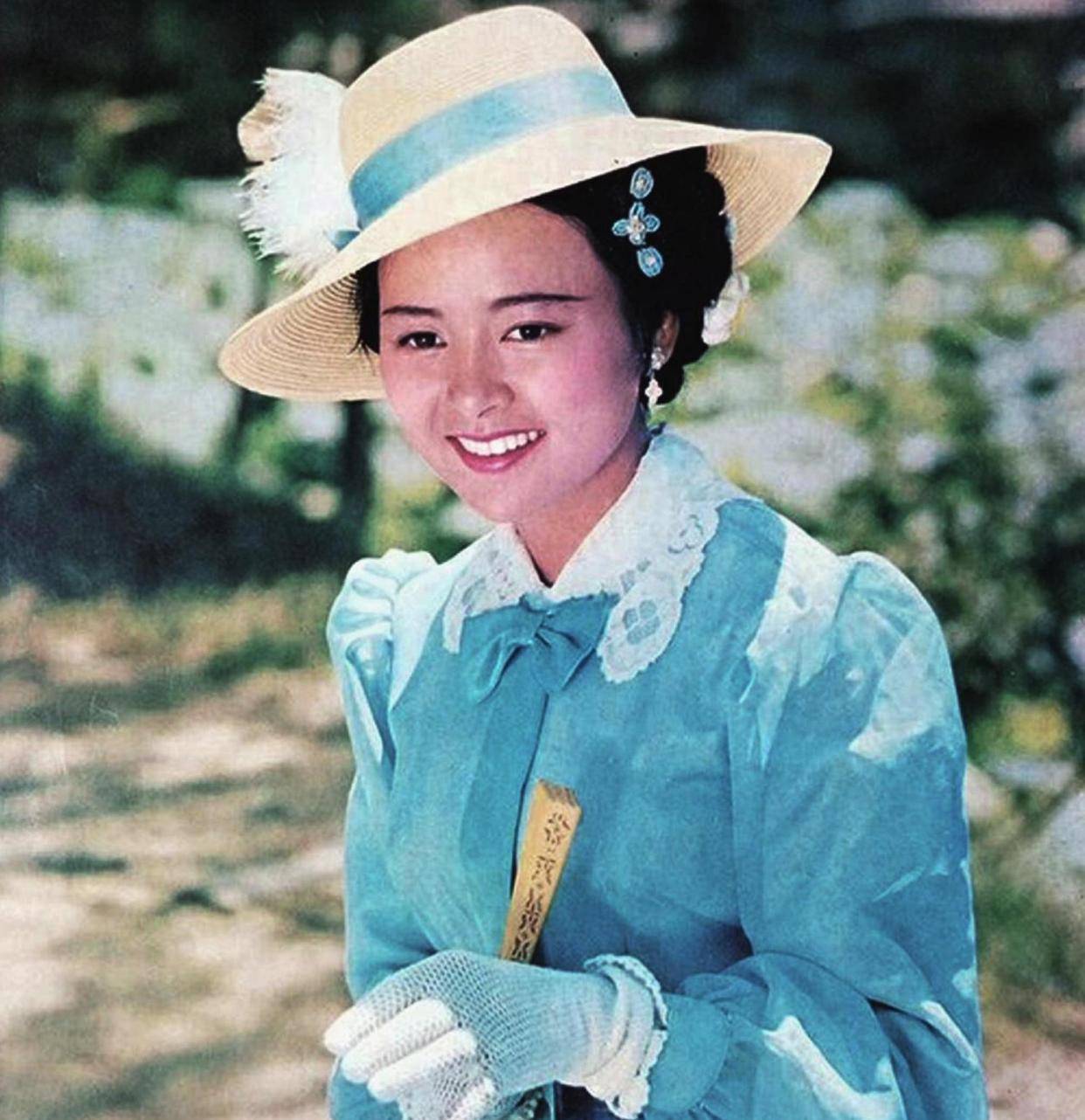 张瑜出演过《巴山夜雨》,《知音》,可是就在正当红的时候,1985年忽然