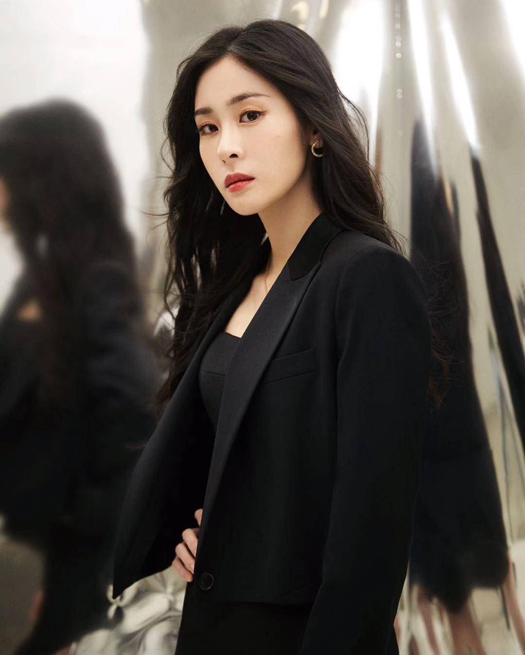 换季不会凹造型,学张碧晨style,小白也可以化身时尚达人_黑色_入手