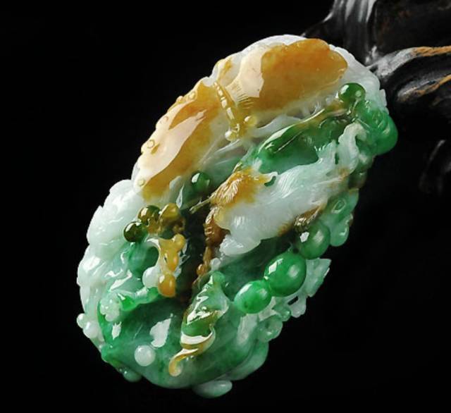 宫廷保健玉枕　玉石　翡翠　玉枕　稀少品　饰品 95f4ca76a71d4d73838d2c891c552f