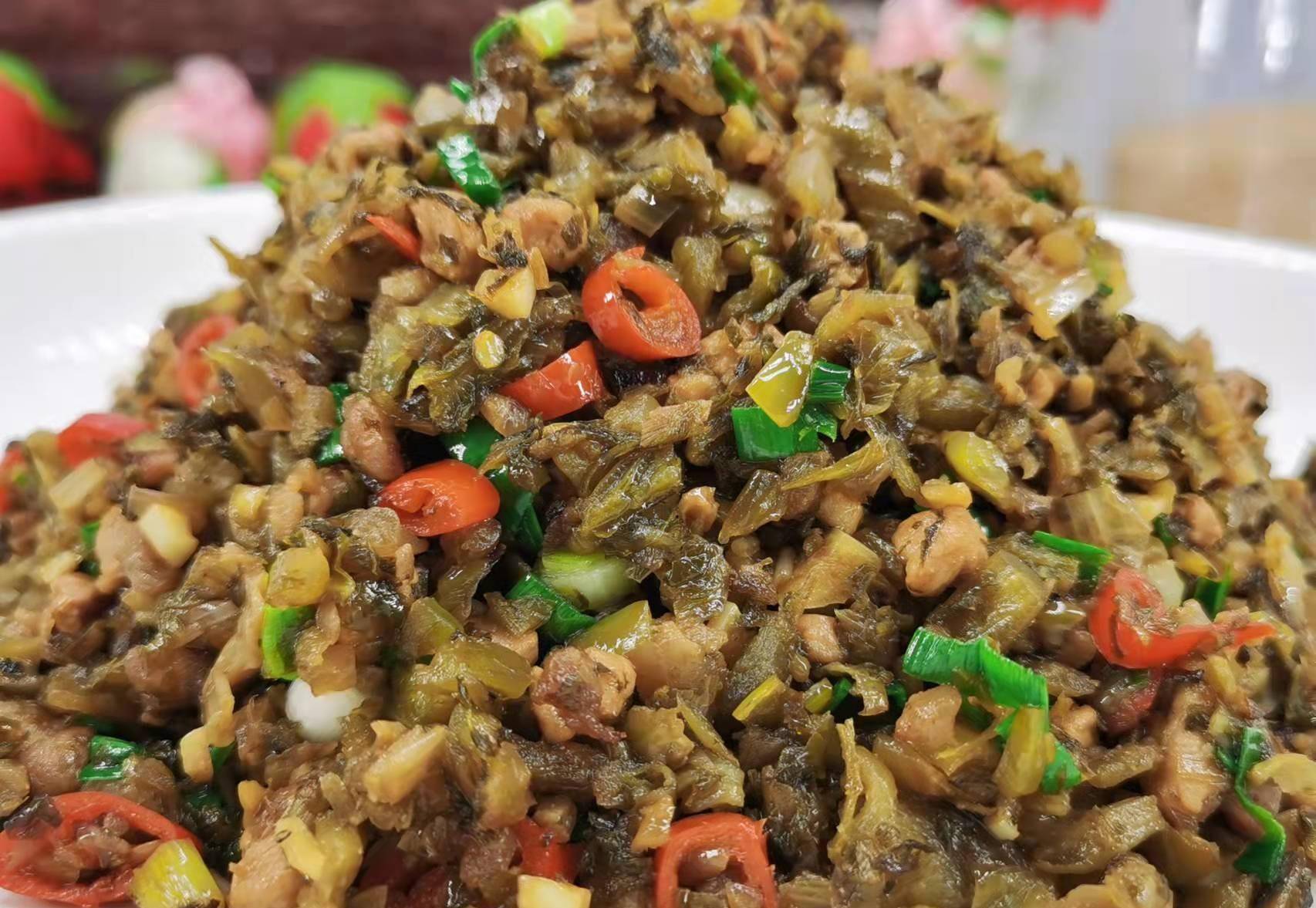 经典家常小炒的酸菜炒肉末,好吃入味有窍门,酸辣开胃,米饭遭殃_备用