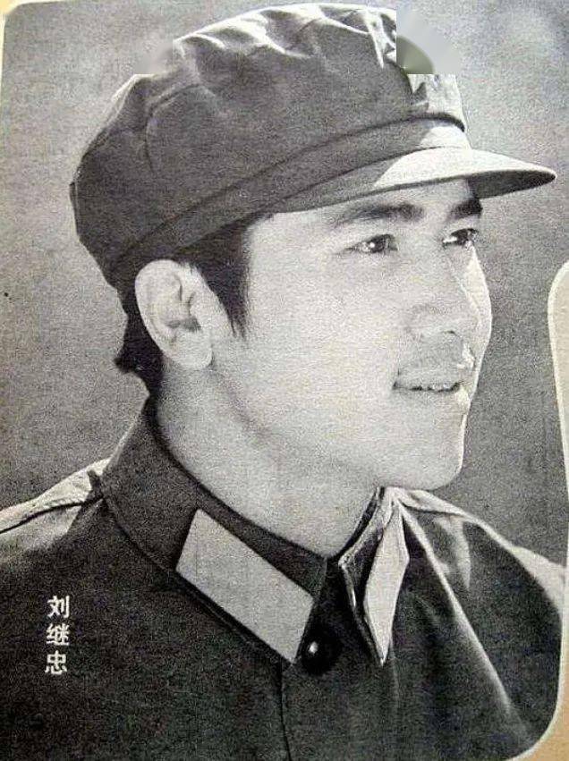 《闪闪的红星》走红的"椿伢子",如今怎样了_潘冬子_刘继_祝新