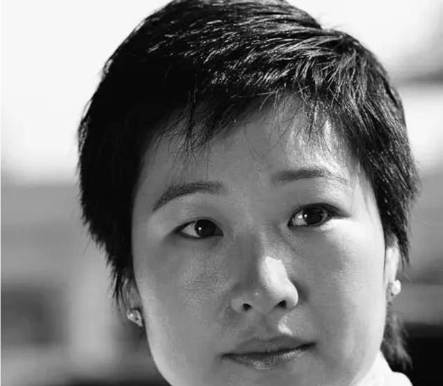 乒乓球冠军乔红:前半生事业顺遂,50岁低调结婚,丈夫身份成谜_董伟委
