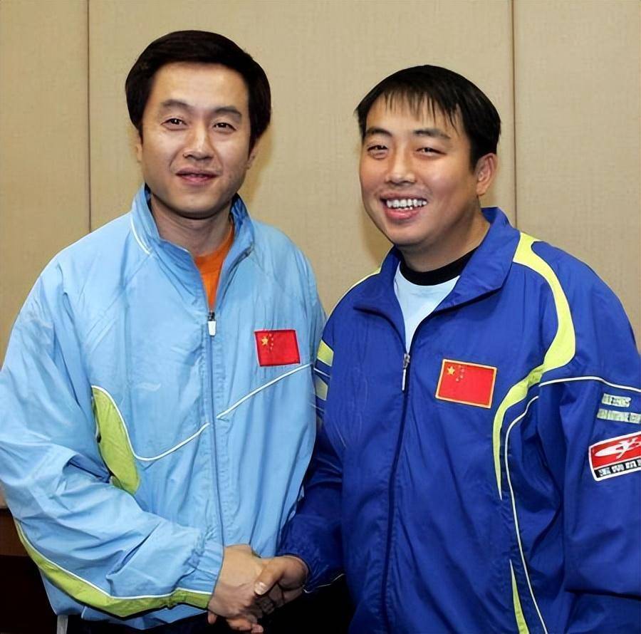 施之皓与曹燕华离婚22年:他再婚又做父亲,她带儿子收获真爱_乒乓球