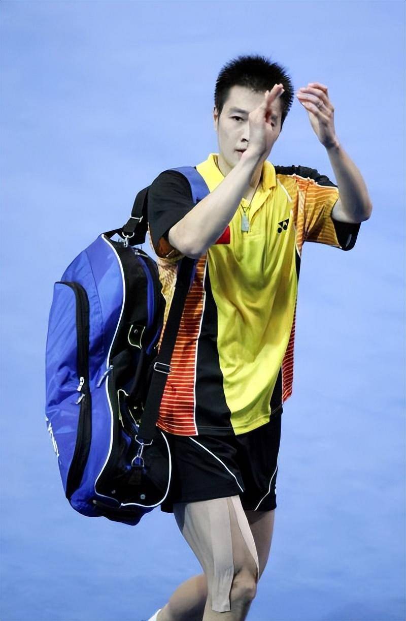 高崚与陈宏分手16年:她嫁富商做妈妈,他的事业婚姻坎坷有泪_羽毛球