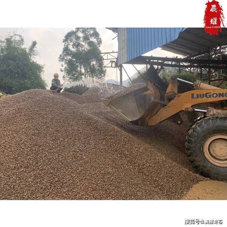 太疯狂了（绿化带铺鹅卵石）鹅卵石铺装图案园林，(图4)