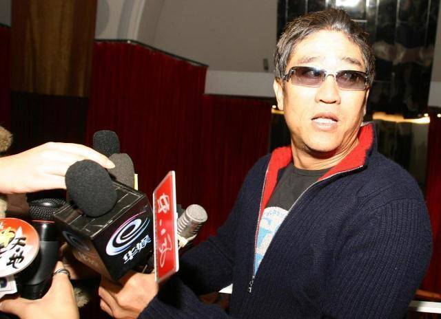 继刘德华出现在柯受良女儿婚礼后,儿子柯有伦婚礼上又是大咖扎堆_香港