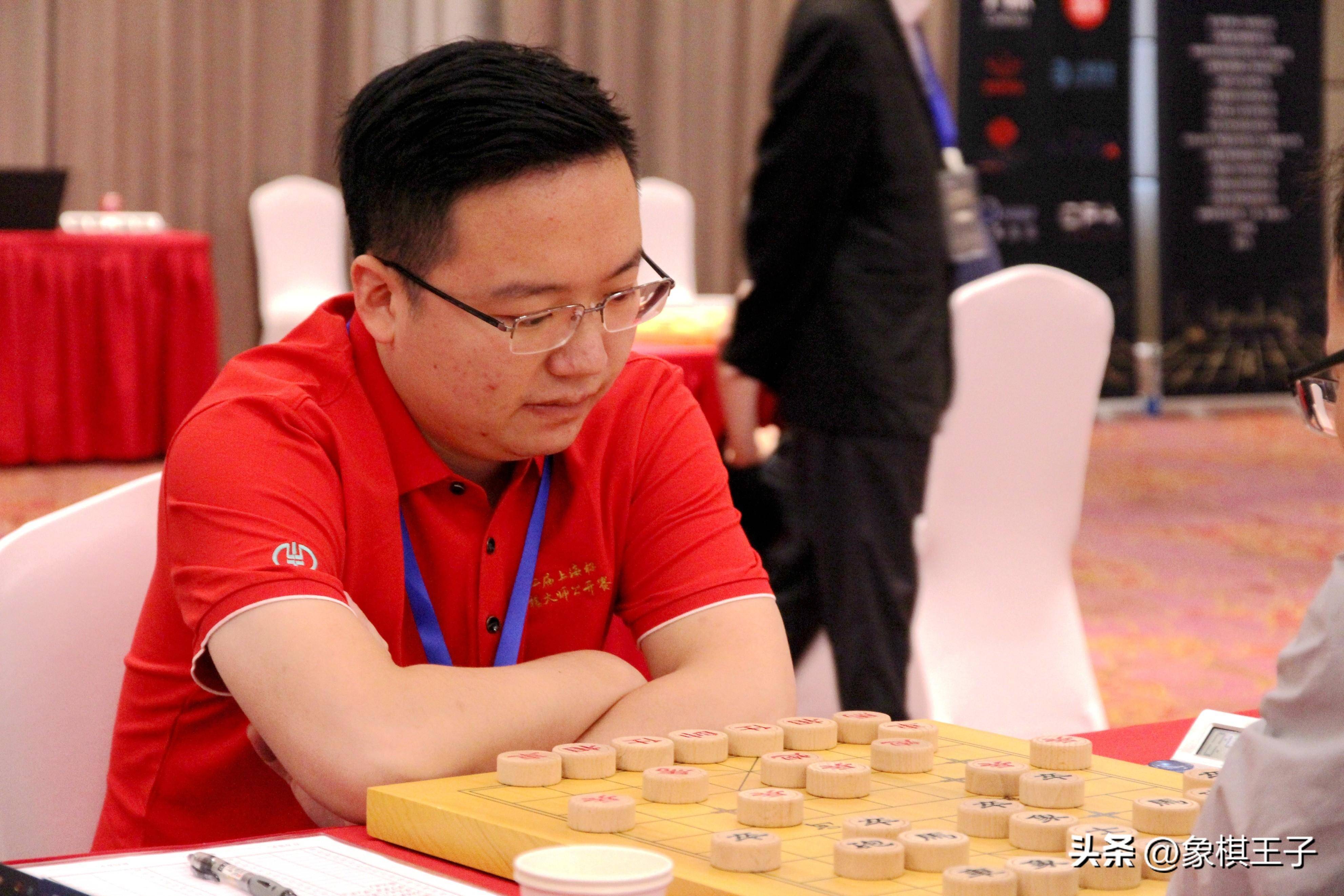 同组中,特级大师申鹏击败特级大师洪智,李少庚取胜张学潮,赵殿宇战平