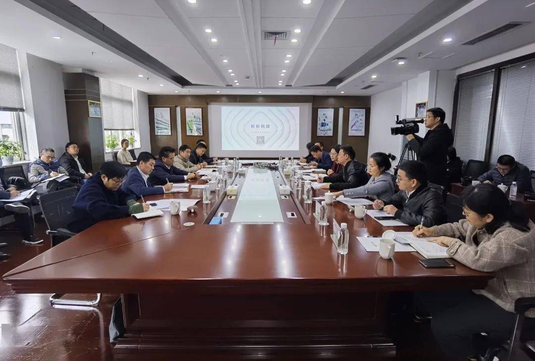 李关定副市长带队赴海曙区开展"三稳三提"企业服务活动