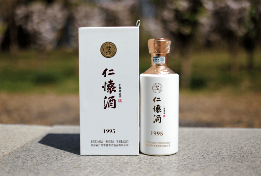 【Sumire】茅台酒750ml 白酒 放了几十年的老茅台能喝吗？老酒怎么喝更“惊艳”？_搜狐网