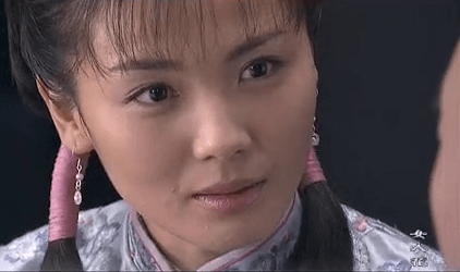 2007年接拍根据吴启泰小说《小桃红》改编的电视电视剧《女人花》饰演