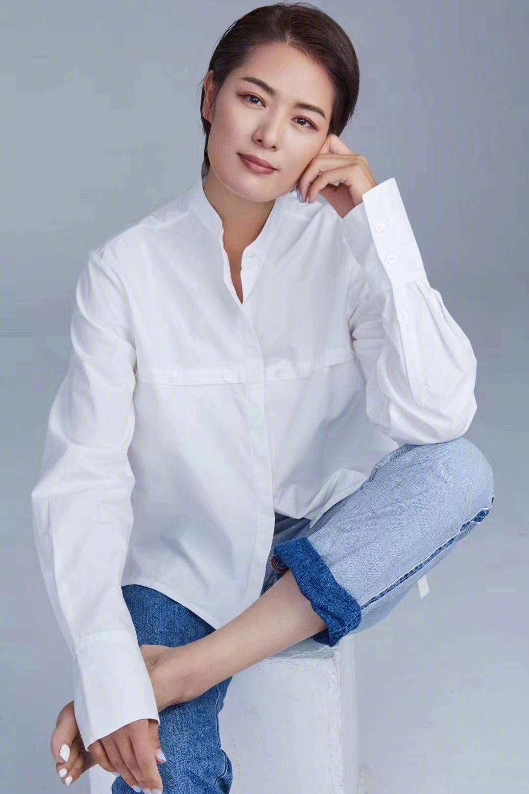 名模马艳丽与郎昆离婚15年:她不做怨妇学会爱,他三离单身有泪_婚姻