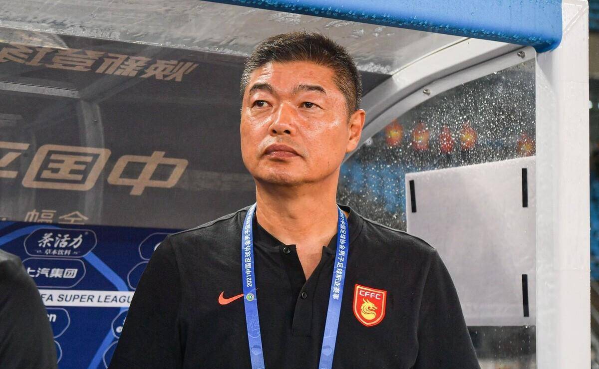 金钟夫已返回中国继续执教河北:相信球队不会解散 愿战斗到最后_比赛