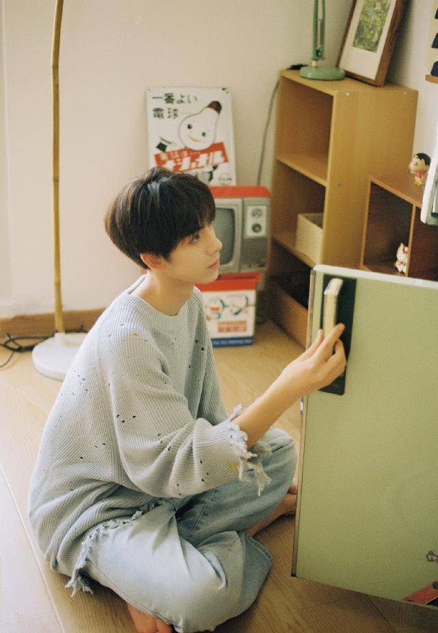 原创"小戏骨"黄天崎:17岁参演过70多部影视剧,他到底有什么魅力呢_小