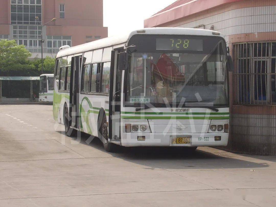 摄)728路yzk6103caca(ca)型客车(贺佳伟 摄)728路sxc6105g3(w0a)型