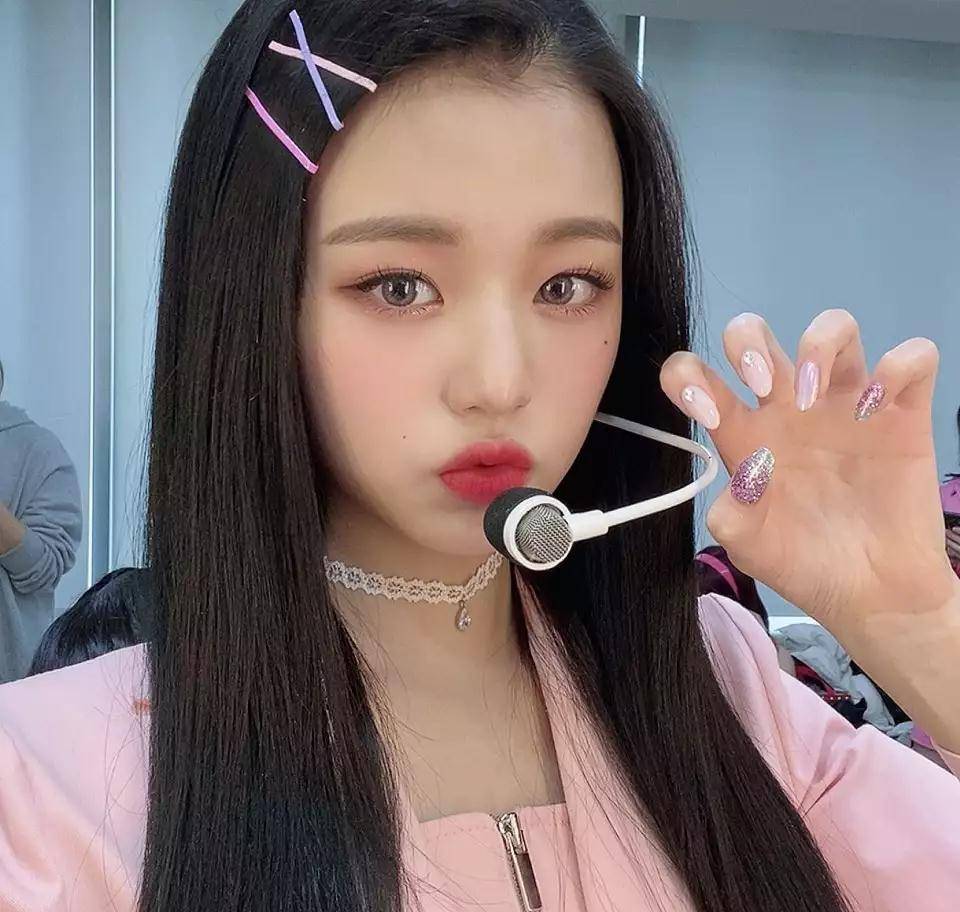 izone张员瑛,新照成韩网热话!15岁的完成型爱豆_照片_公主_张元英