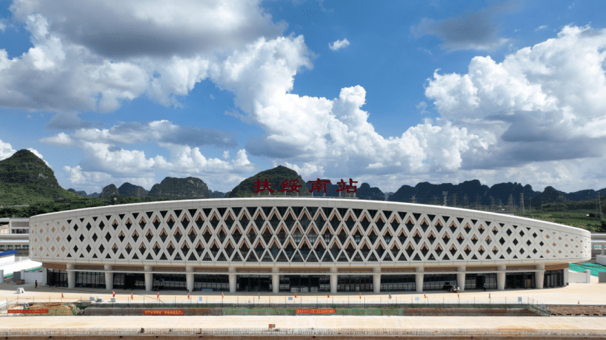 南宁至凭祥高铁南宁至崇左段将正式开通运营_南崇段_建设_列车