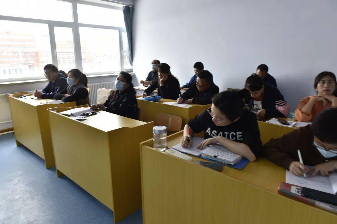 通钢一中开展青年教师汇报课活动_学科_课堂_教学水平